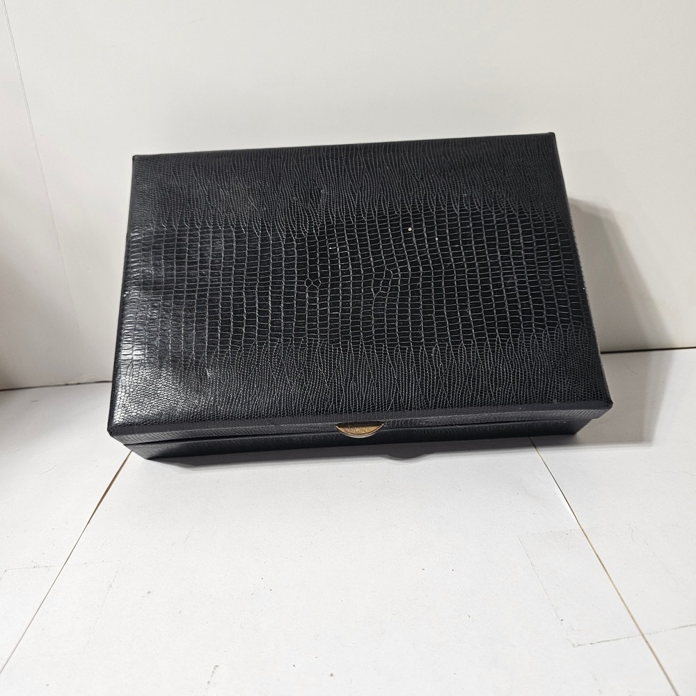 Lord Buxton Vintage Mens Jewelry Box Black Faux Lizard Red Velvet Valet Case